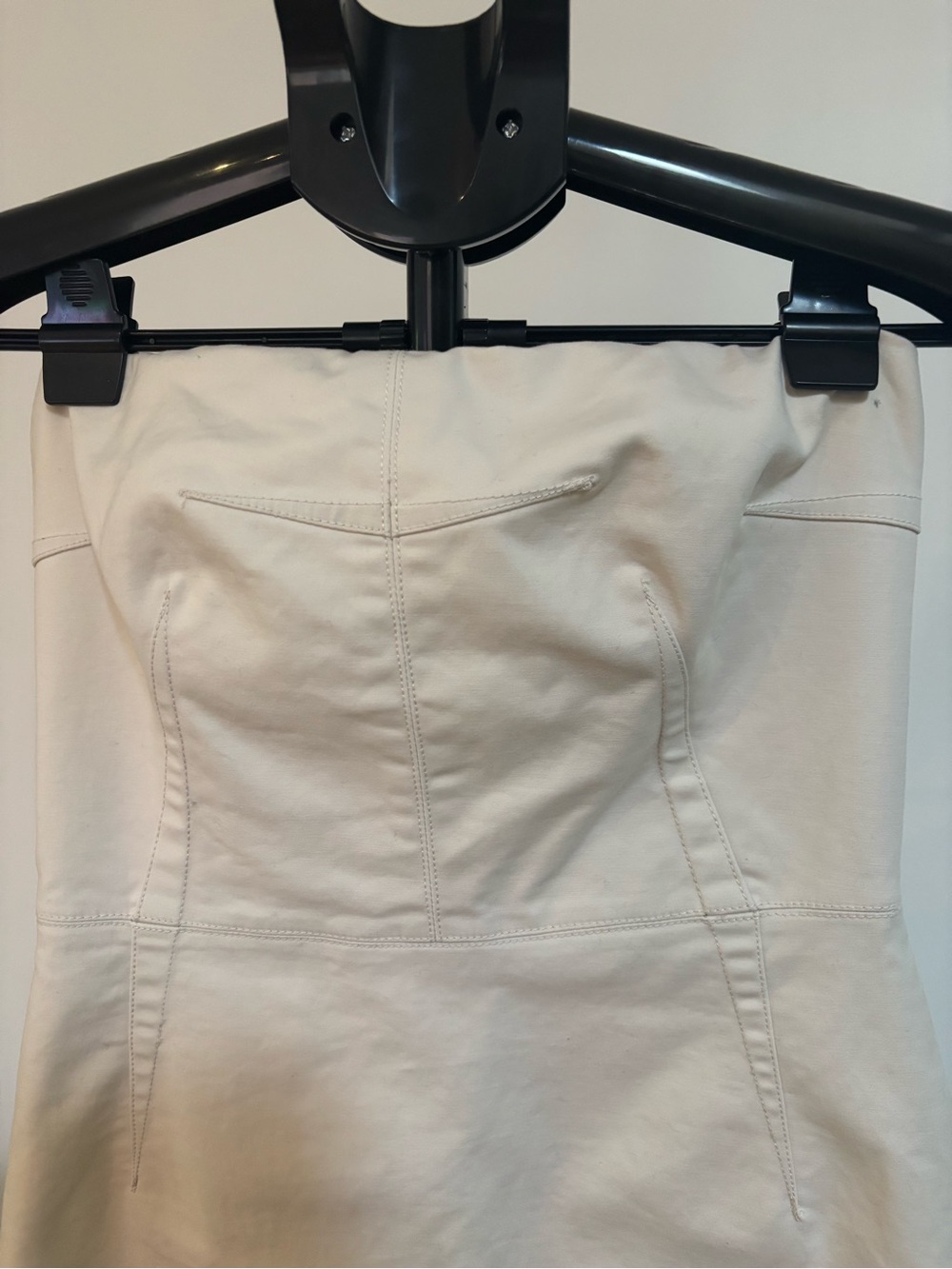 Michael Kors Strapless Dress w/built-in bra - Picture 2 of 6